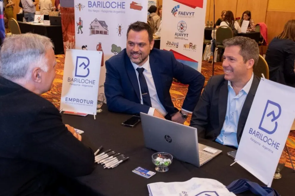 Fuerte promoción de Bariloche en el Norte argentino