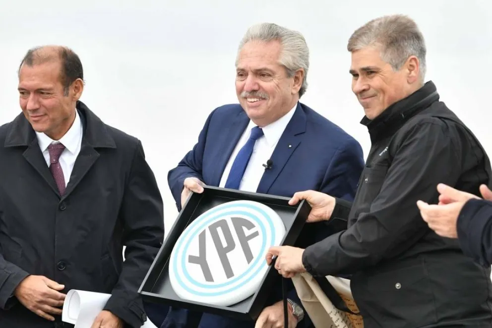 Fernández en Vaca Muerta: "No hay posibilidad de que la Argentina crezca sin industria"