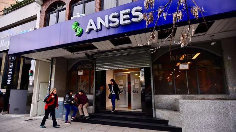 Se abrió la inscripción para cobrar el bono de $18.000 de ANSES: cómo anotarse