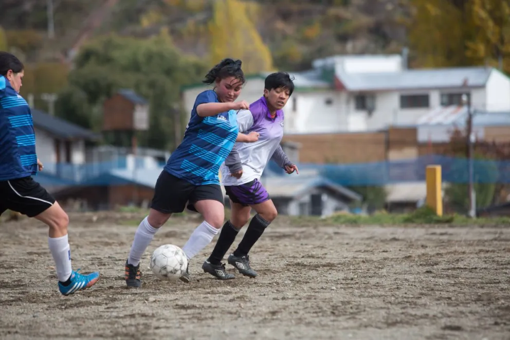 La liga municipal sale a escena