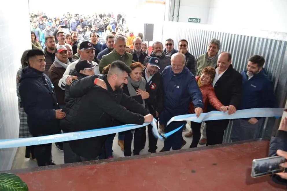 Inauguraron el frigorífico de Ingeniero Jacobacci