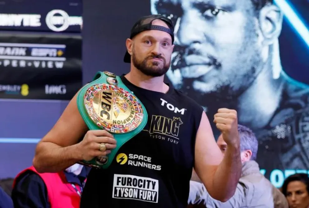 Histórica pelea: Tyson Fury venció por nocaut a Dillian Whyte ante 94 mil espectadores 