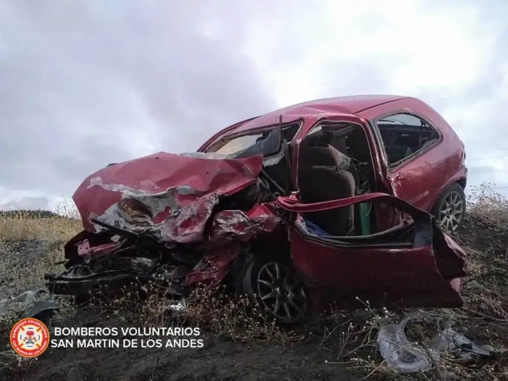 Cuatro personas heridas en un accidente cerca del aeropuerto