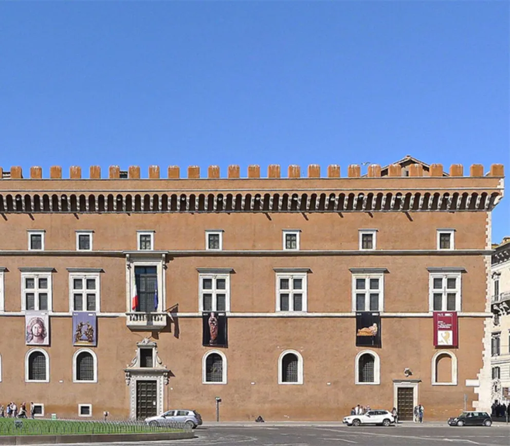 Un argentino chocó con su dron un edificio histórico de Roma: tendrá que pagar una increíble multa