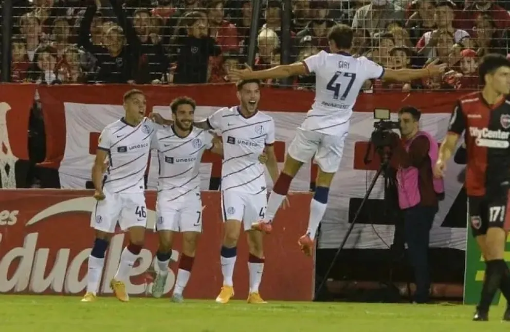 El Ciclón consiguió una enorme victoria en Rosario frente a Newell's