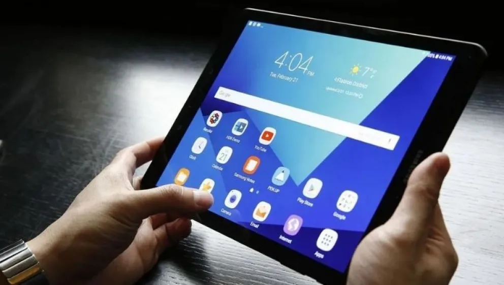 Tablets gratis para jubilados, monotributistas y otros beneficiarios de ANSES: a quienes alcanza y cómo anotarse 
