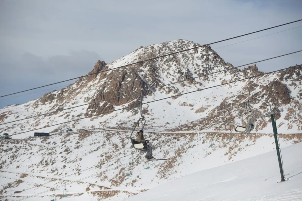 "El nivel de peligro aumenta con las nevadas"