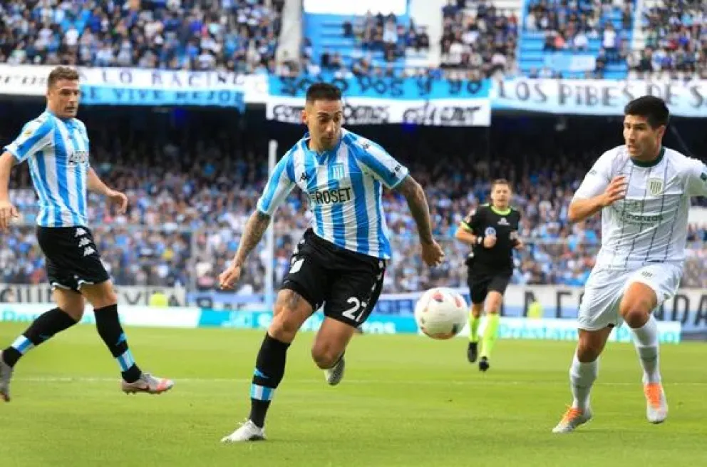 Racing empató 1 a 1 con Banfield en Avellaneda y salvó el invicto