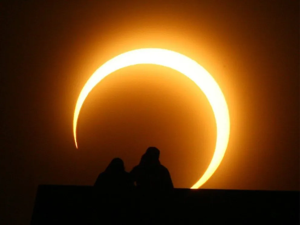¿Qué le depara el eclipse solar a los signos del zodiaco?