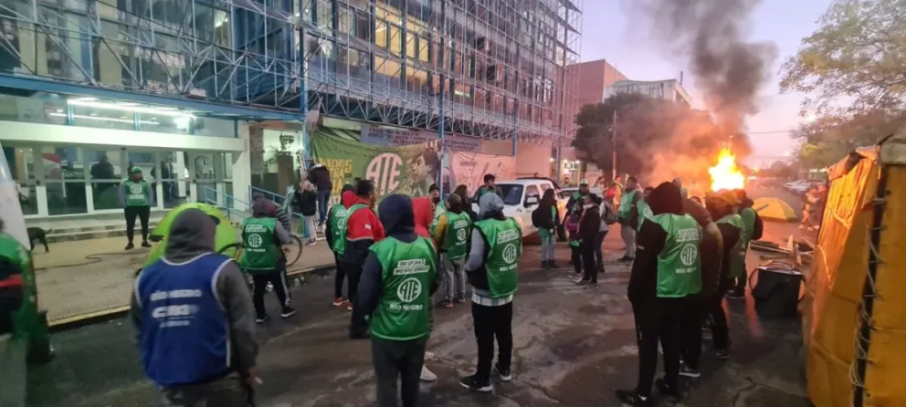 ATE inicia medidas de fuerza en los hospitales rionegrinos tras el recorte en las guardias