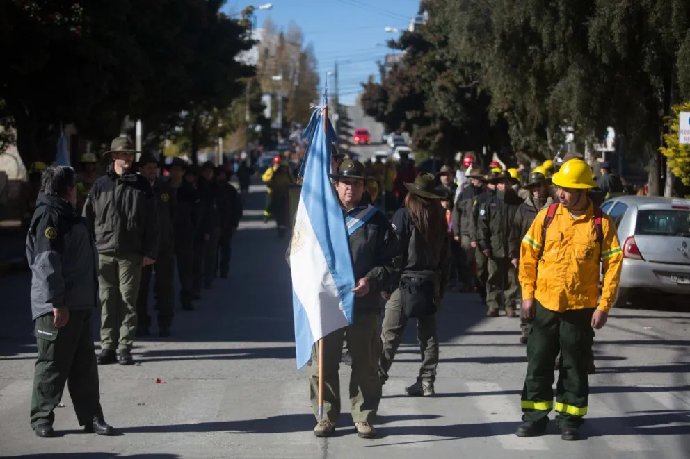 La ciudad festejó en una emotiva y alegre fiesta popular el aniversario de Bariloche