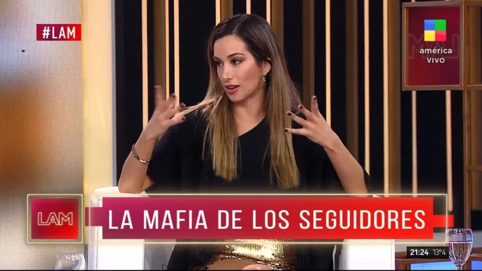 Estefanía Berardi reveló qué famosos compran seguidores en las redes: “Hay una mafia grande atrás” 