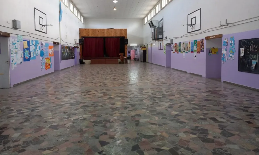 Por el paro de porteros, hoy no hay clases en la escuela Ramón Jiménez 