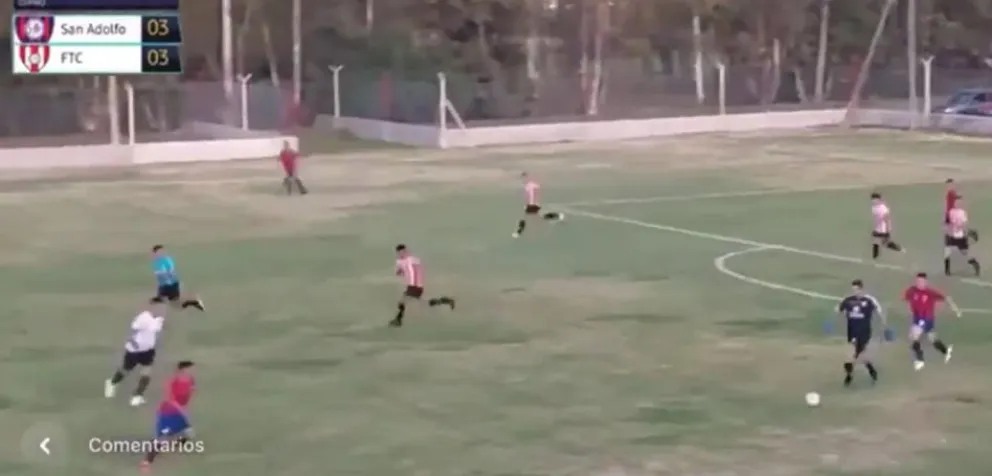 Video viral: espectacular golazo de un arquero de Buratovich en una contra letal