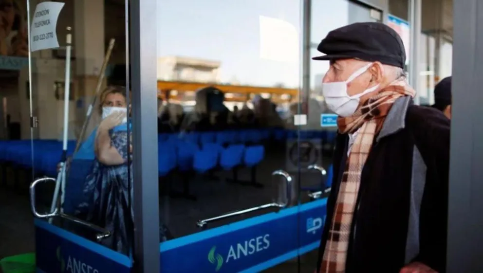 Oficializaron el aumento del 15% en jubilaciones: ¿en cuánto quedará la mínima?