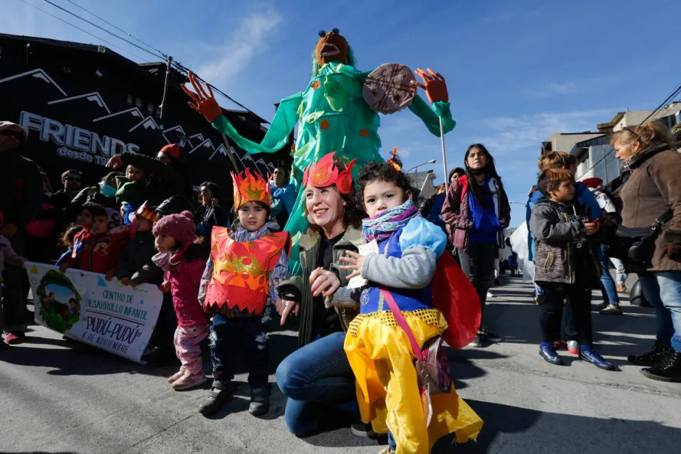 Suspenden el desfile de gigantes de los Títeres Andariegos debido al clima