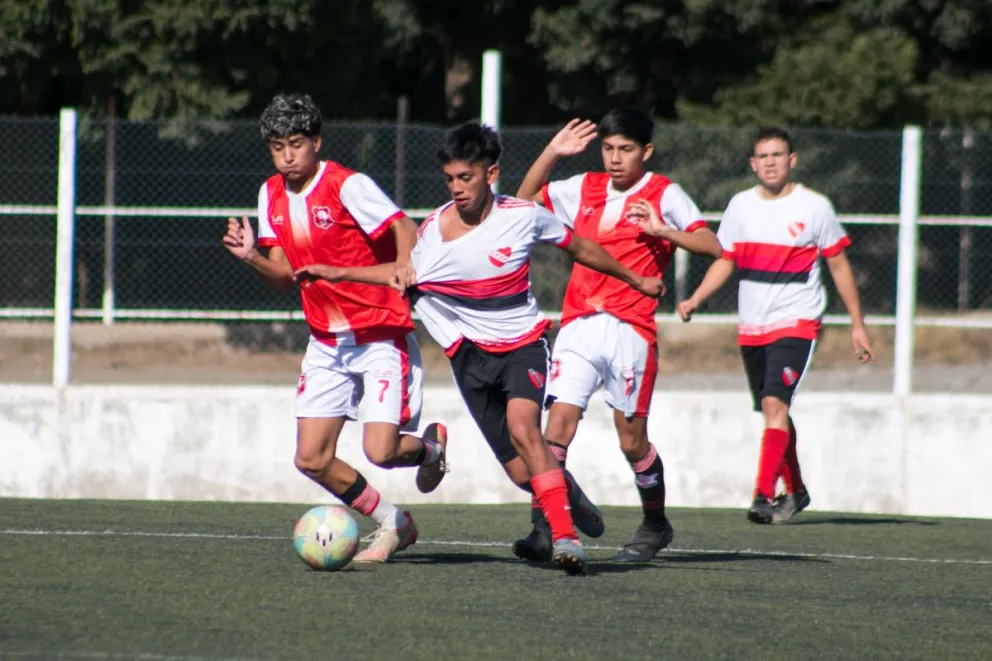 9 de Julio B y Atlético en la A y Gamberro y El Trébol en la B son los finalistas