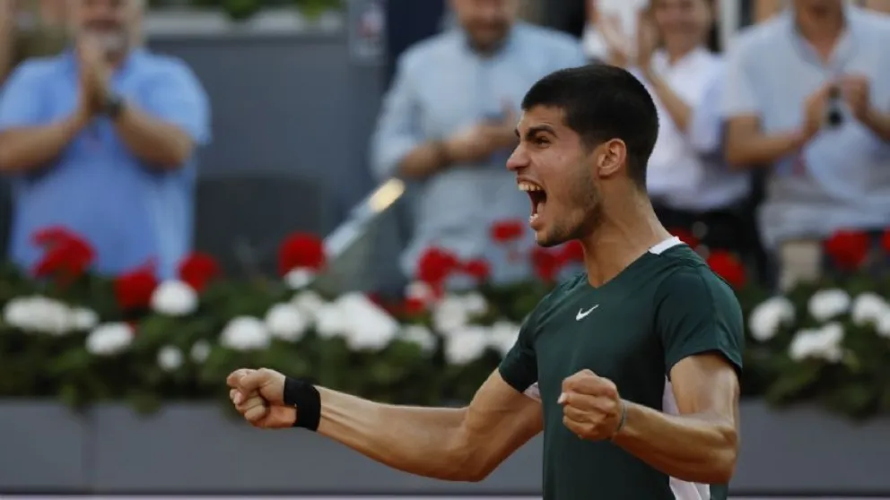Alcaraz sigue haciendo historia: bajó a Nadal, eliminó a Djokovic y es finalista en Madrid