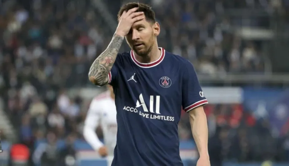 Encendió la alarma: Messi se lesionó y no jugará el próximo partido del PSG