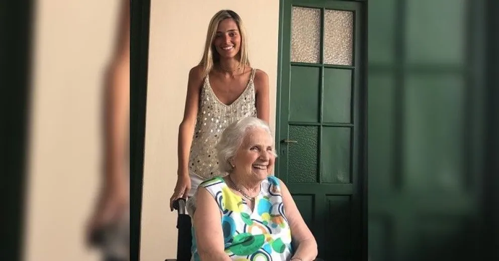 Cumplió 94 años y su nieta lo hizo viral: ¡la abuela vivió todos los mundiales!
