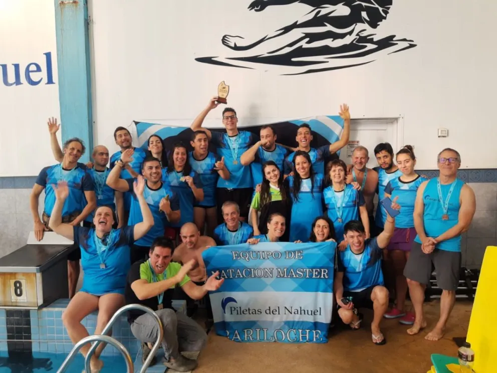 Bariloche se lució en el segundo encuentro de natación máster 
